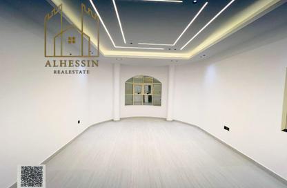Villa - 5 - 7 for sale in Al Mowaihat 2 - Al Mowaihat - Ajman