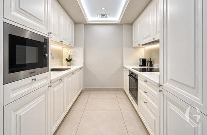 Apartment - 1 - 2 for sale in Kempinski Blvd (The address Blvd) - Downtown Dubai - Dubai