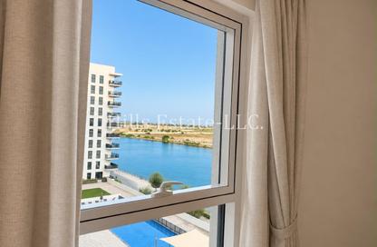 Apartment - 2 - 2 for rent in Waters Edge - Yas Island - Abu Dhabi