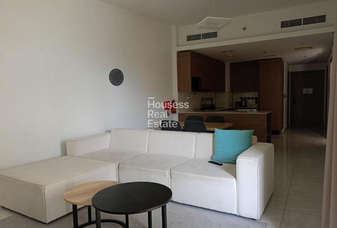 Furnished 1BR | Pool View | Prime JVC photo 2