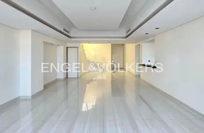 Townhouse - 3 Bedrooms - 4 Bathrooms for rent in Gardenia Townhomes - Wasl Gate - Dubai
