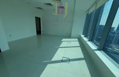 Office Space - 1 Bedroom - 1 Bathroom for rent in Bayswater - Business Bay - Dubai