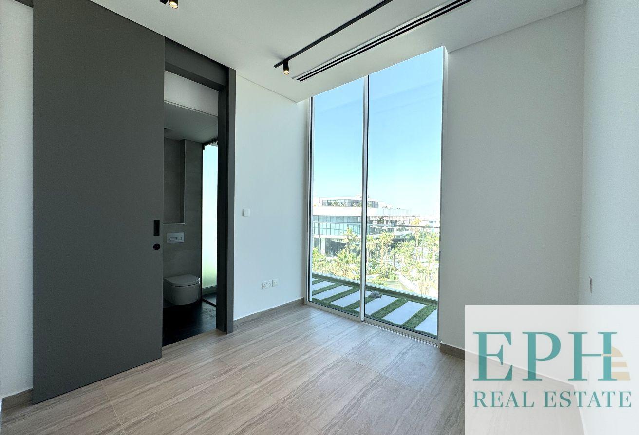 LAGOON VIEW | READY TO MOVE | WATERFRONT LIVING photo 14