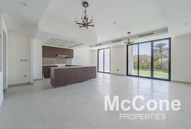123848900 - Property Image 3