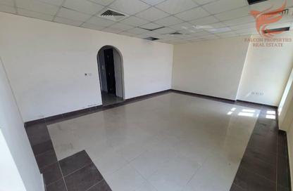 Apartment - Studio - 1 for rent in Al Uraibi - Ras Al Khaimah