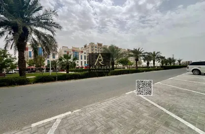Apartment - 2 Bedrooms - 3 Bathrooms for rent in Al Amira Village - Al Yasmeen - Ajman