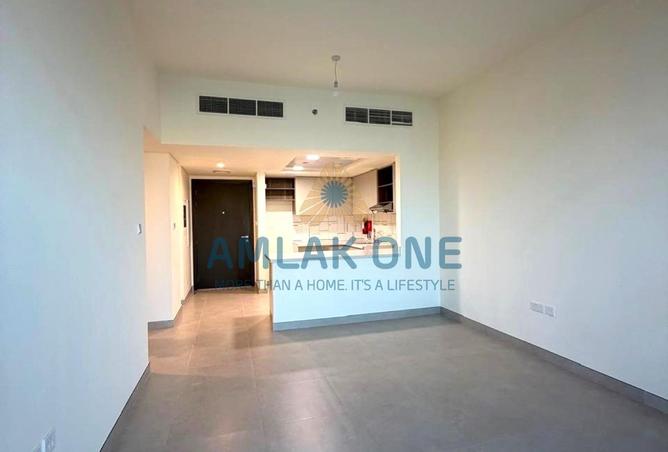 126565760 - Property Image 2