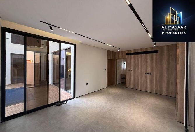 54386775 - Property Image 3