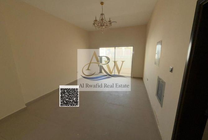 69893125 - Property Main Image