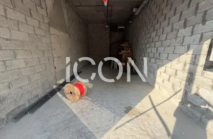 Retail - Studio for rent in International City Phase 2 - Al Warsan 4 - Al Warsan - Dubai