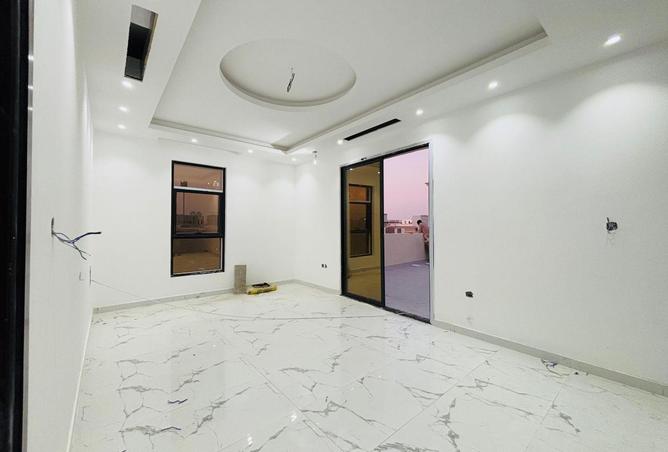 85302897 - Property Image 3