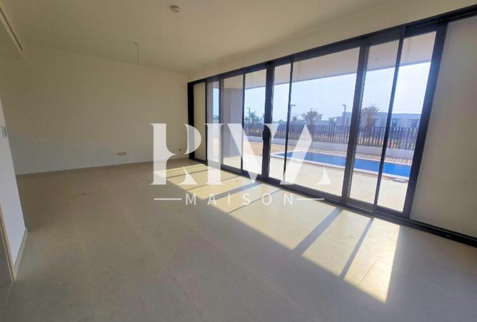 130200340 - Property Image 3