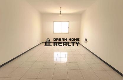 Apartment - Studio - 1 Bathroom for rent in Al Majaz 2 - Al Majaz - Sharjah Apartment - Studio - 1 Bathroom for rent in Al Majaz 2 - Al Majaz - Sharjah