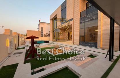 Villa - 5 Bedrooms - 6 Bathrooms for sale in Al Hooshi Villas - Hoshi - Al Badie - Sharjah Villa - 5 Bedrooms - 6 Bathrooms for sale in Al Hooshi Villas - Hoshi - Al Badie - Sharjah