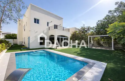 Villa - 4 Bedrooms - 4 Bathrooms for rent in Meadows 1 - Meadows - Dubai