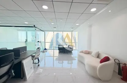 مكتب - استوديو - 1 حمام للايجار في B2B  برج - الخليج التجاري - دبي