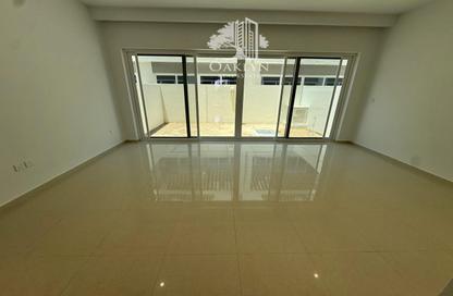 Townhouse - 4 - 4 for rent in Camelia - Damac Hills 2 - Dubai