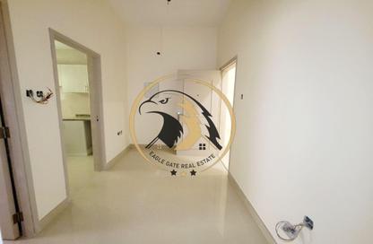 Apartment - 1 - 1 for rent in Fire Station Road - Muwaileh - Sharjah