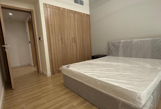 98253983 - Property Image 3