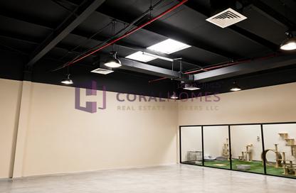 Warehouse - Studio for rent in Dubai Investment Park (DIP) - Dubai