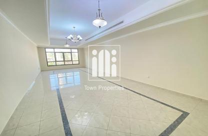 Apartment - 3 Bedrooms - 4 Bathrooms for rent in Al Mushrif - Abu Dhabi