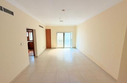 Apartment - 2 - 2 for rent in Al Shamsi 1 - Muwaileh Commercial - Sharjah
