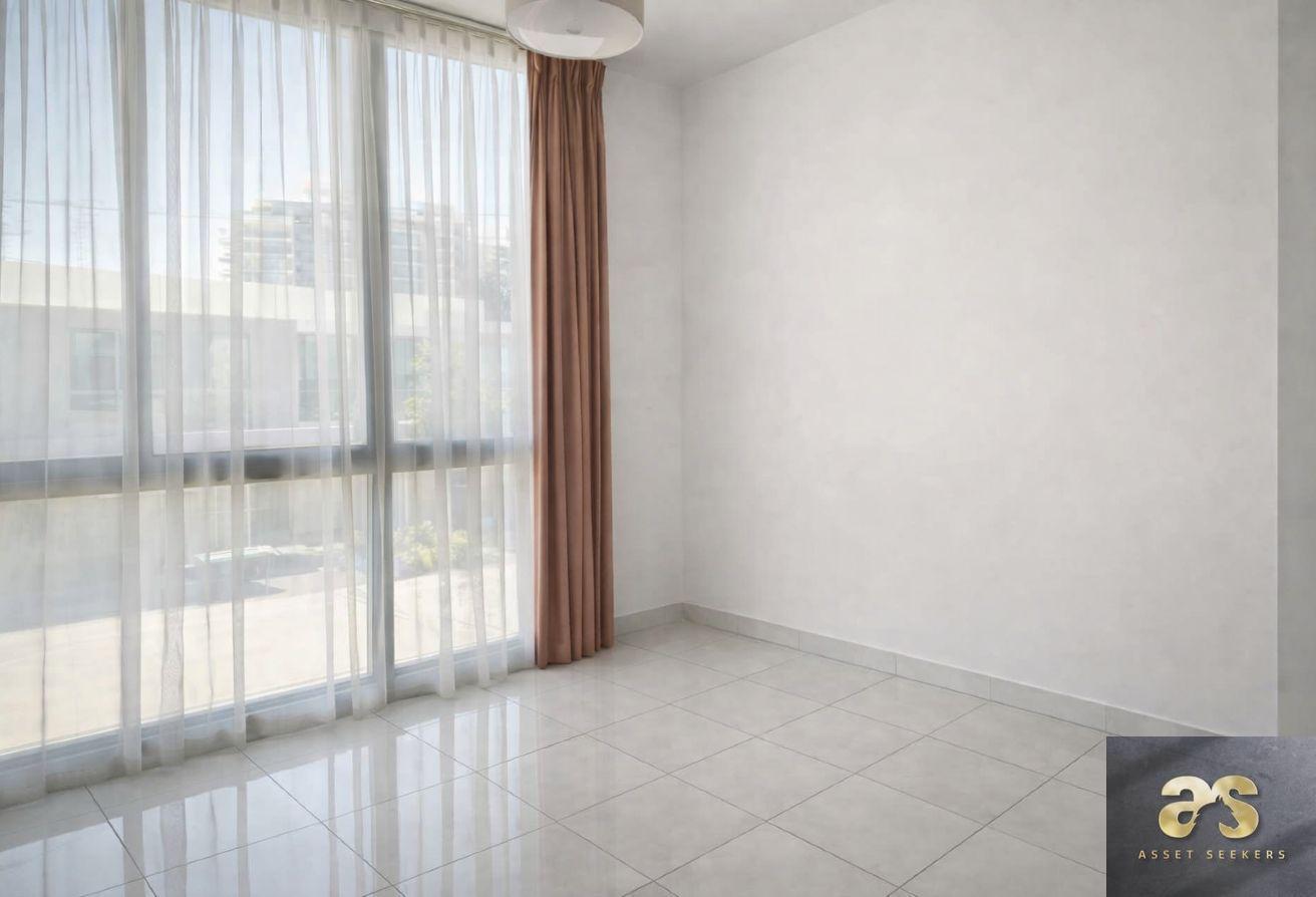 3 BR | Single Row | Spacious | Prime Location photo 7