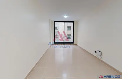 Apartment - 1 Bathroom for rent in Golden Sands 6 - Al Mankhool - Bur Dubai - Dubai