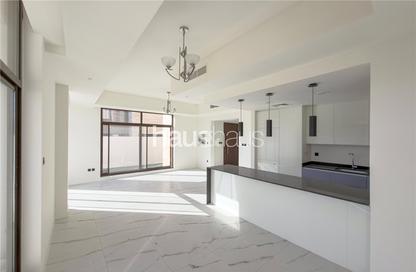 Townhouse - 4 - 5 for sale in Viridian at the Fields - The Fields - District 11 - Mohammed Bin Rashid City - Dubai