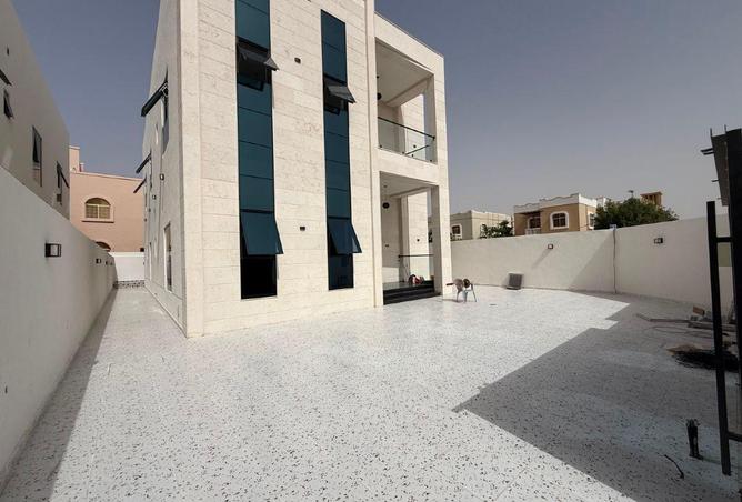 98240448 - صورة العقار 2