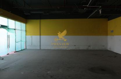 Shop - Studio - 1 Bathroom for rent in Oasis Residence 2 - Jumeirah Village Triangle - Dubai