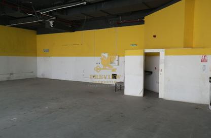 Shop - Studio - 1 Bathroom for rent in Oasis Residence 2 - Jumeirah Village Triangle - Dubai