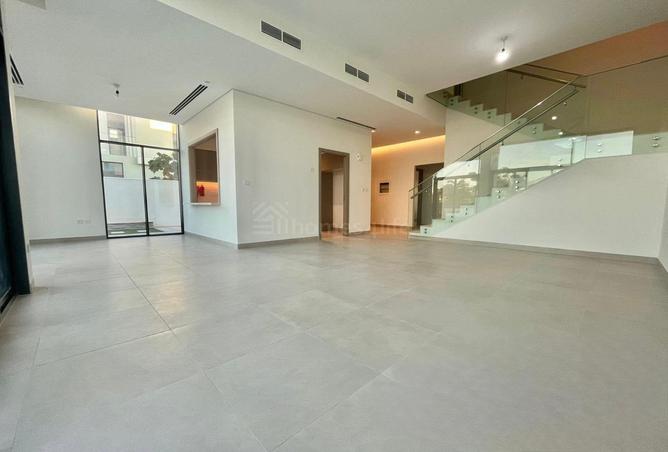 70287638 - Property Image 2