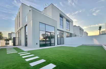 تاون هاوس - 4 غرف نوم - 5 حمامات للايجار في مروج الفرجان شرق - مروج الفرجان - الفرجان - دبي