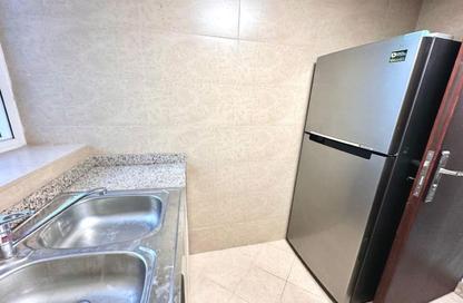 Apartment - 1 Bedroom - 2 Bathrooms for rent in Al Khan Lagoon - Al Khan - Sharjah