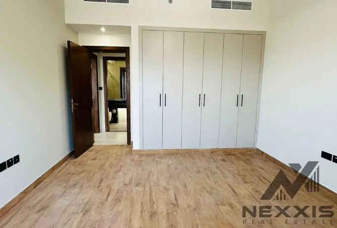141440228 - Property Image 3
