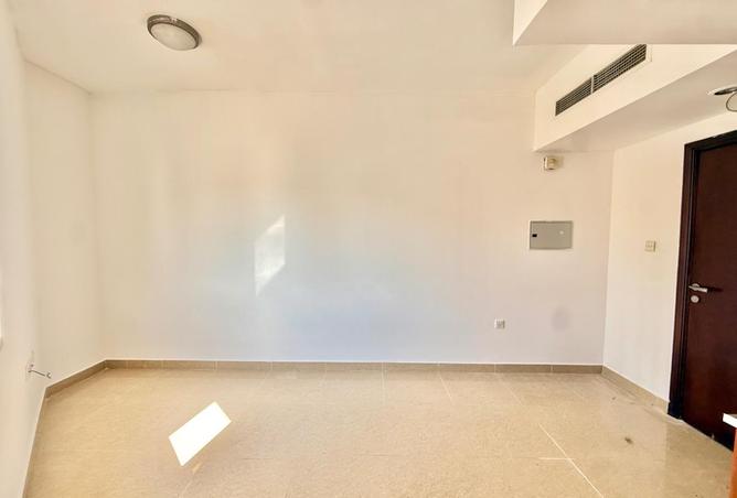 63663922 - Property Image 2