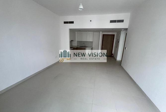 71111743 - Property Image 2