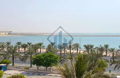 شقة - غرفة نوم - 2 حمامات للايجار في ياقوت - باب البحر - جزيرة المرجان - رأس الخيمة