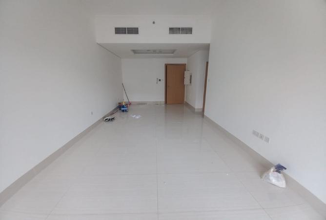 128392560 - Property Image 2