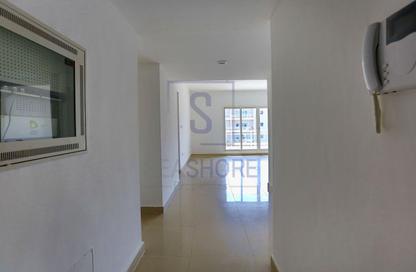 Apartment - 2 - 3 for sale in Tower 33 - Al Reef Downtown - Al Reef - Abu Dhabi