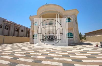 Villa - 7+ Bedrooms - 7+ Bathrooms for rent in Julfar - Ras Al Khaimah