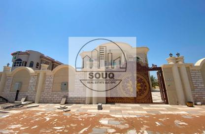 Villa - 7+ Bedrooms - 7+ Bathrooms for rent in Julfar - Ras Al Khaimah