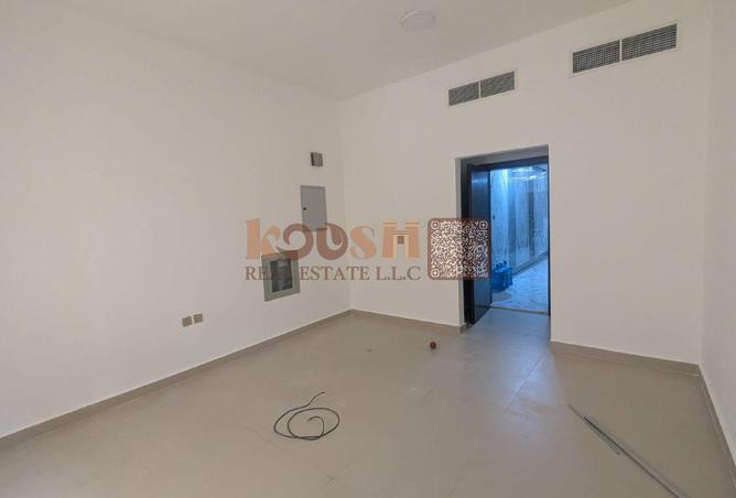 80275346 - Property Image 2