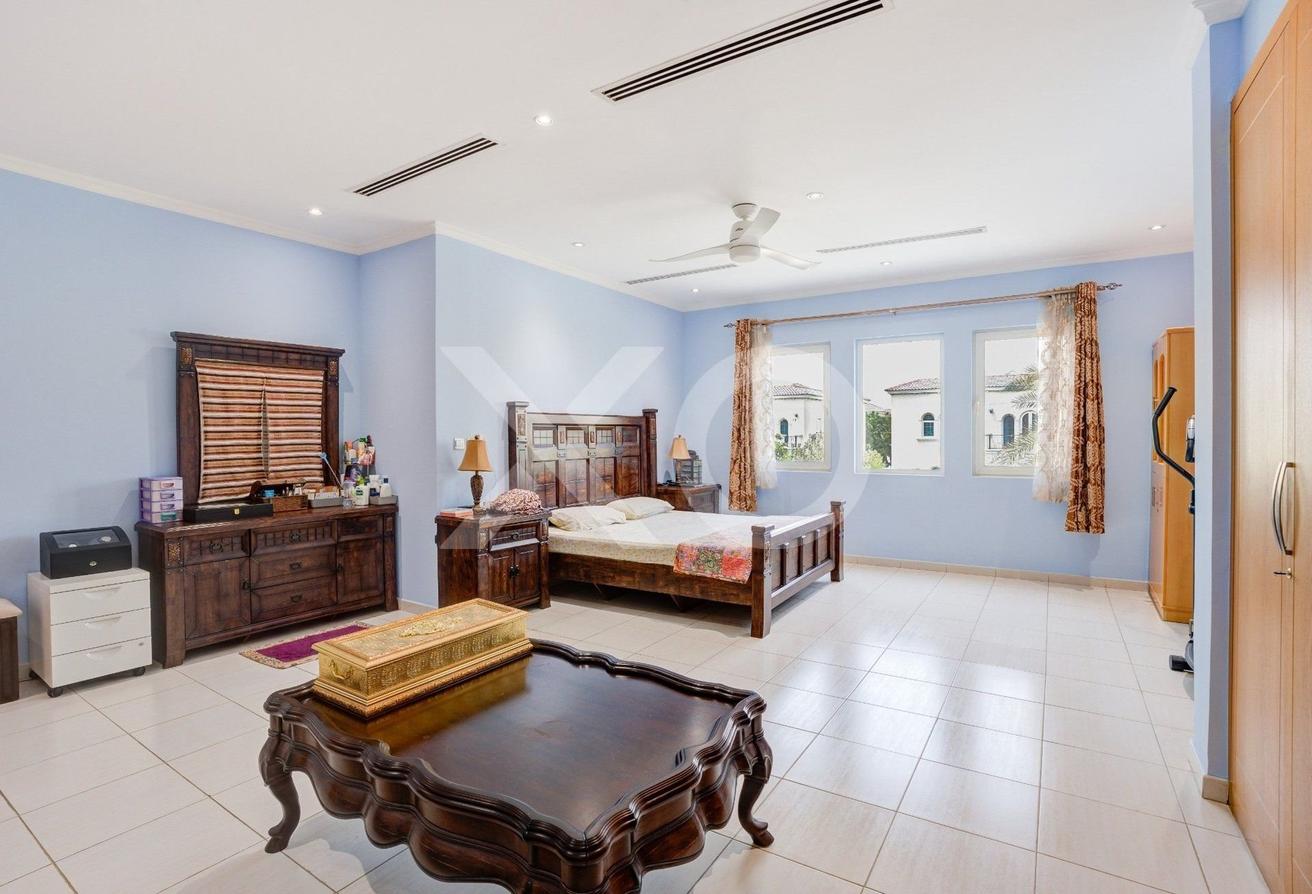 Great Condition | Extended BUA | AMC Included photo 10