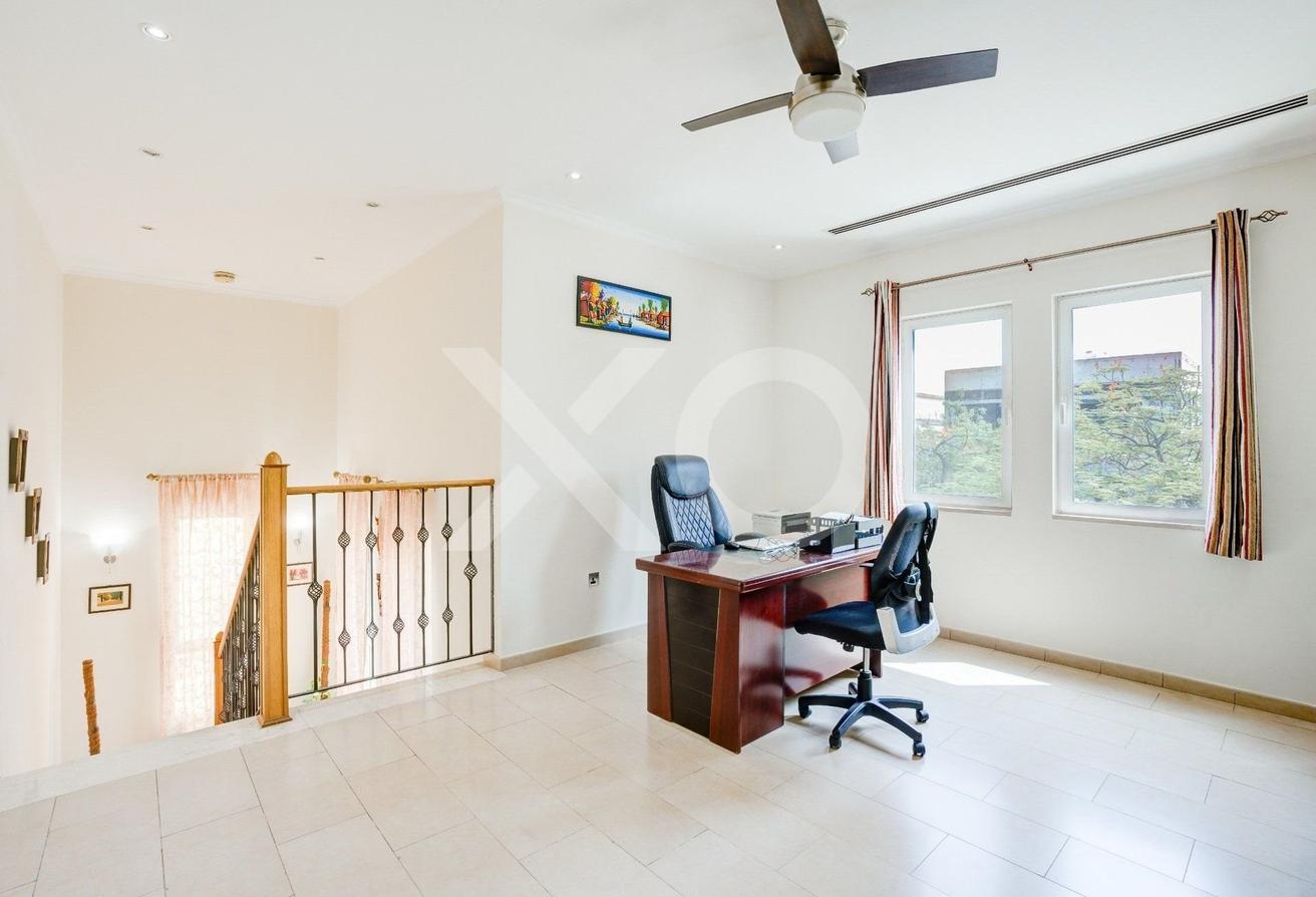 Great Condition | Extended BUA | AMC Included photo 9