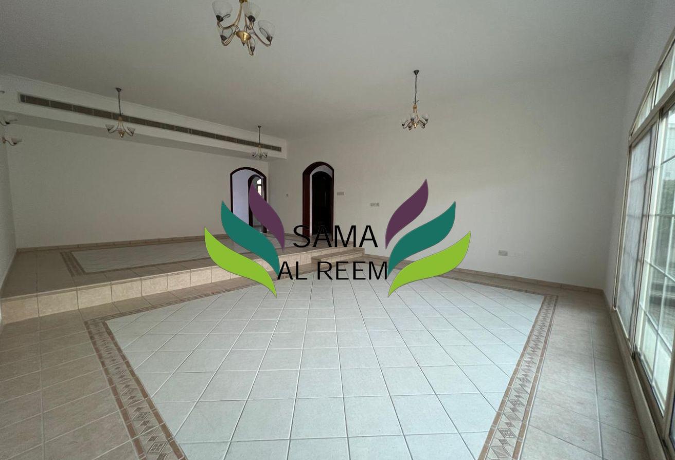 4 Bed Villa in Umm Suqeim3 | Private Garden | Pool photo 11
