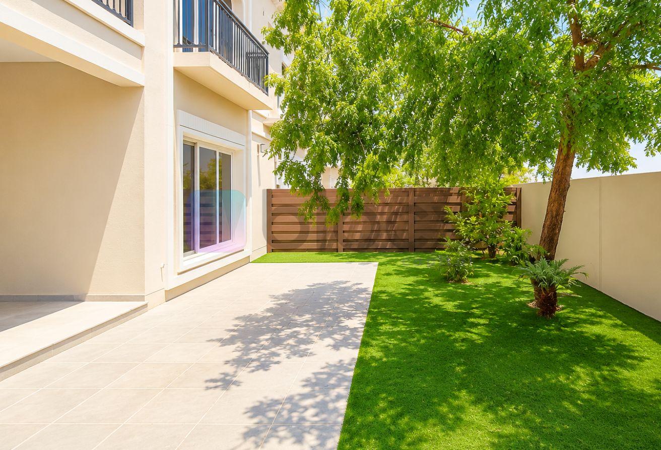 READY TO MOVE-IN | LUXURY COMMUNITY | +MAIDS ROOM - Image 4