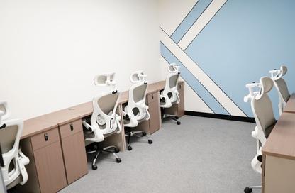 Office Space - Studio - 7+ Bathrooms for rent in BurJuman Business Tower - Al Mankhool - Bur Dubai - Dubai