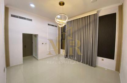 Villa - 5 Bedrooms - 7 Bathrooms for sale in Al Yasmeen 1 - Al Yasmeen - Ajman